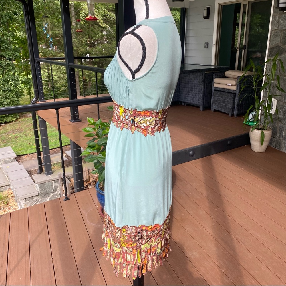 ⭐️SHANGHAI TANG⭐️ Seafoam Green Silk Dress with leaf embellishments ⭐️STUNNING - Picture 16 of 16